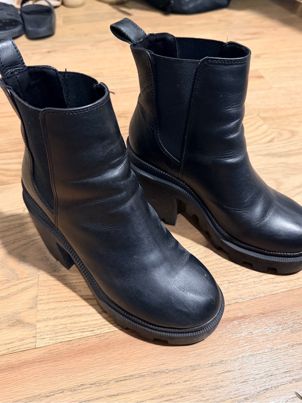 Black Women's Chunky Heel Ankle Booties